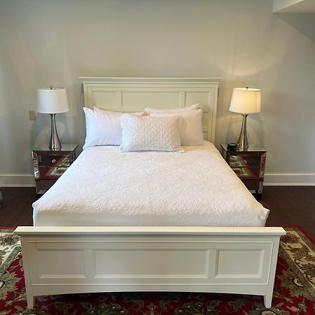 The Manor On Front Bed & Breakfast Harrisburg Bilik gambar