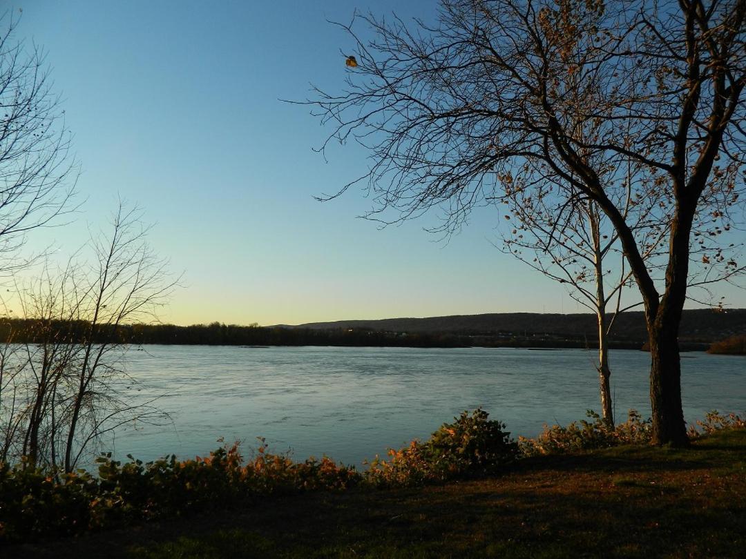 The Manor On Front Bed & Breakfast Harrisburg Luaran gambar